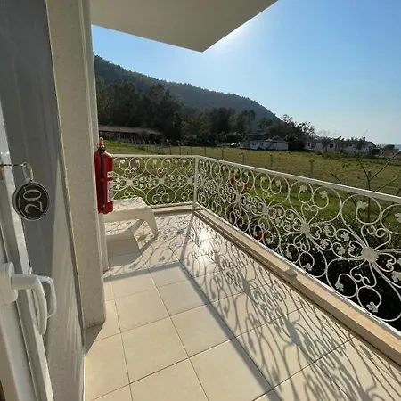 Apart Otel Mermaid *